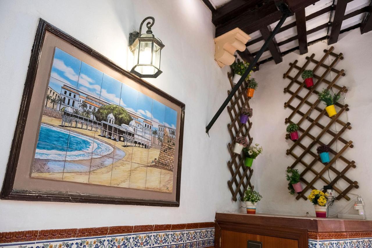 Hostal San Francisco Cádiz Kültér fotó